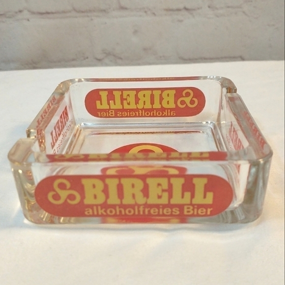 VTG Glass Ashtray Birell Alkoholfreies Bier Square Red Yellow German Advertising - Picture 6 of 7